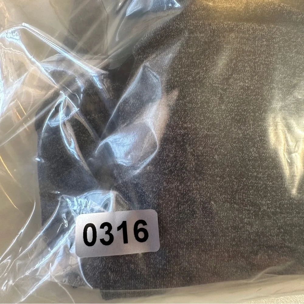 Lululemon Train Times 7/8 legging Heathered Black Gray Size 8 Workout Gym